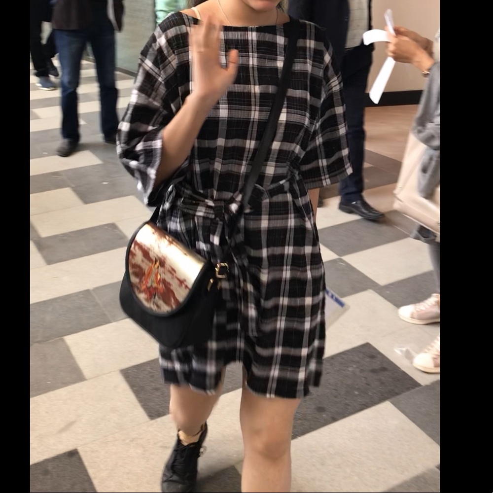 One size fits all dress
